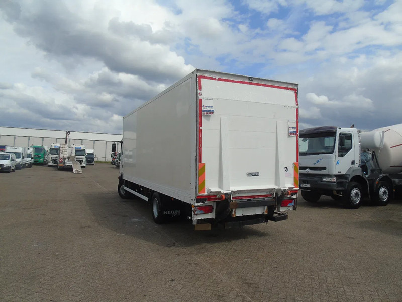MAN TGM 15.250 + MANUAL + EURO 5 + LIFT - Skříňový nákladní auto: obrázek 5 MAN TGM 15.250 + MANUAL + EURO 5 + LIFT - Skříňový nákladní auto: obrázek 5