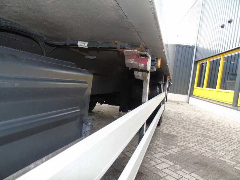 Chladírenský nákladní automobil MAN TGM 18.250 + carrier supra 850euro 6 + lift + 19T: obrázek 15