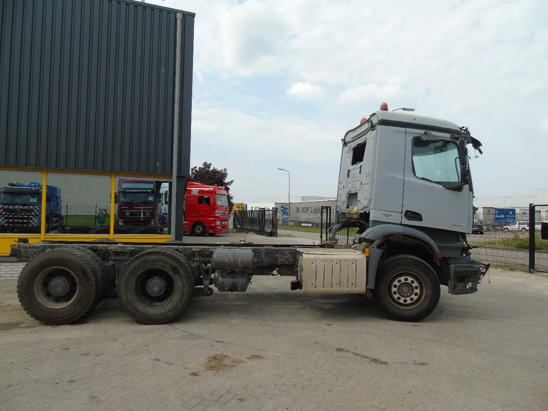 Mercedes-Benz Arocs 2640 + 6x4 + functional / engine good + EURO 6 + Drivabale - Podvozek s kabinou: obrázek 5 Mercedes-Benz Arocs 2640 + 6x4 + functional / engine good + EURO 6 + Drivabale - Podvozek s kabinou: obrázek 5