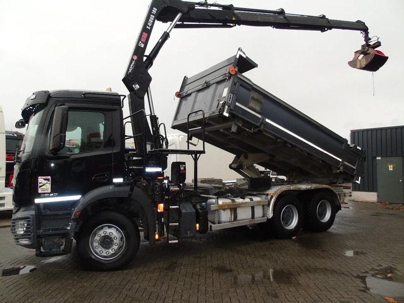 Mercedes-Benz Arocs 2643 + HIAB + 3 SIDE TIPPER - Auto s hydraulickou rukou: obrázek 3 Mercedes-Benz Arocs 2643 + HIAB + 3 SIDE TIPPER - Auto s hydraulickou rukou: obrázek 3