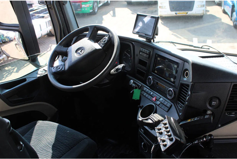 Auto s hydraulickou rukou Mercedes-Benz Arocs 2858 + PALFINGER S260Z96 (2022) + 6X4: obrázek 19 Auto s hydraulickou rukou Mercedes-Benz Arocs 2858 + PALFINGER S260Z96 (2022) + 6X4: obrázek 19