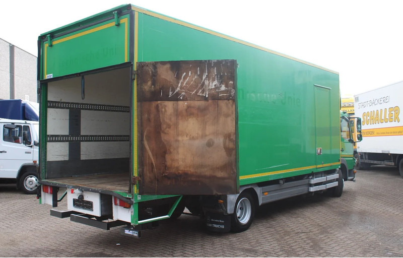 Mercedes-Benz Atego 1018 + EURO 5 - Skříňový nákladní auto: obrázek 5 Mercedes-Benz Atego 1018 + EURO 5 - Skříňový nákladní auto: obrázek 5