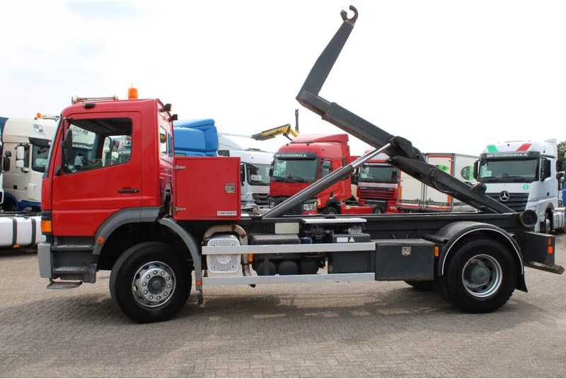 Mercedes-Benz Atego 1923 + HOOK SYSTEM + EURO 2 - Hákový nosič kontejnerů: obrázek 2 Mercedes-Benz Atego 1923 + HOOK SYSTEM + EURO 2 - Hákový nosič kontejnerů: obrázek 2