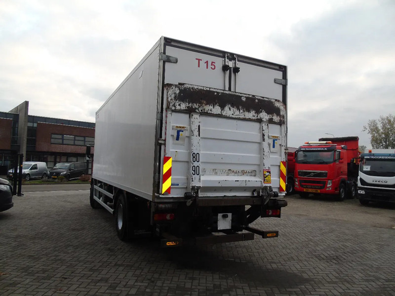 Mercedes-Benz Axor 1829 + CARRIER SUPRA 950 + LIFT + ATP + EURO 5 - Chladírenský nákladní automobil: obrázek 3 Mercedes-Benz Axor 1829 + CARRIER SUPRA 950 + LIFT + ATP + EURO 5 - Chladírenský nákladní automobil: obrázek 3