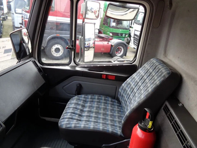 Nákladní auto - kabelový systém, Auto s hydraulickou rukou Mercedes-Benz SK 2433 + Semi-Auto + PTO + Serie 14 Crane + 3 pedals: obrázek 15