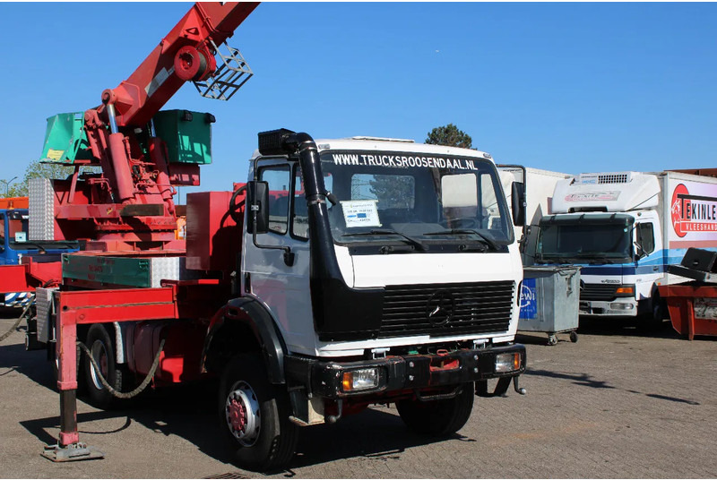 Mercedes-Benz SK 2628 + 6X6 + SPRING + MANUAL + HMK 42TON - Auto s hydraulickou rukou: obrázek 4 Mercedes-Benz SK 2628 + 6X6 + SPRING + MANUAL + HMK 42TON - Auto s hydraulickou rukou: obrázek 4