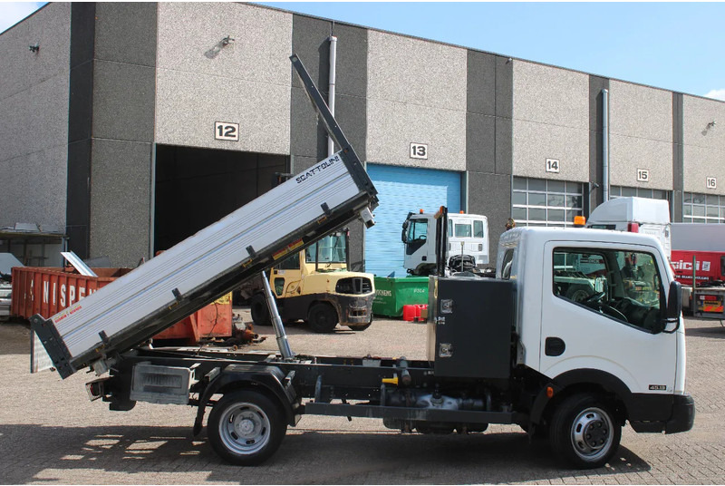 Nissan 45.13 + EURO 4 + C patent + tipper + MANUAL - Sklápěč: obrázek 4 Nissan 45.13 + EURO 4 + C patent + tipper + MANUAL - Sklápěč: obrázek 4