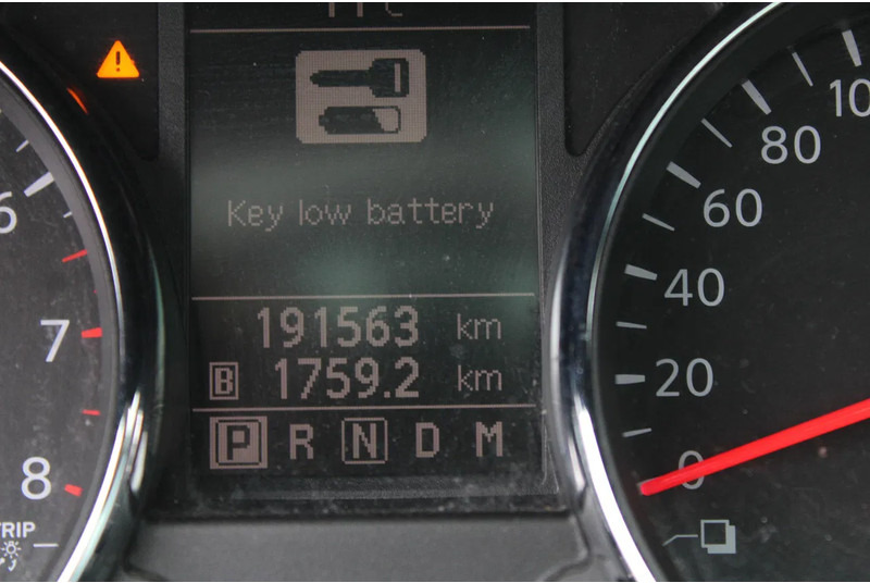 Nissan QASHQAI 2.0 AUTOMATIC / CAMERA - SUV: obrázek 4 Nissan QASHQAI 2.0 AUTOMATIC / CAMERA - SUV: obrázek 4
