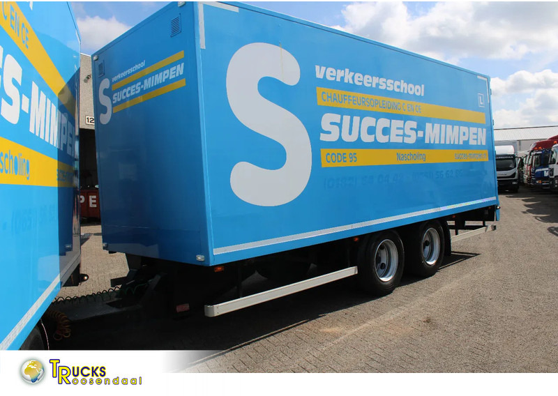 Pacton 2X AXLE + NICE TRAILER - Skříňový přívěs: obrázek 1 Pacton 2X AXLE + NICE TRAILER - Skříňový přívěs: obrázek 1