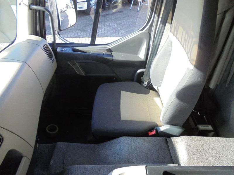 Skříňový nákladní auto Renault Premium 270DXI + EURO 5 + ENGINE BRAKE: obrázek 18