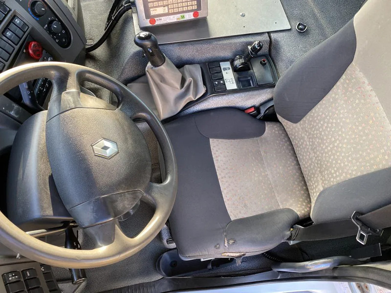 Renault Premium 410 DXI + Hook system + 6x4 - Hákový nosič kontejnerů: obrázek 5 Renault Premium 410 DXI + Hook system + 6x4 - Hákový nosič kontejnerů: obrázek 5