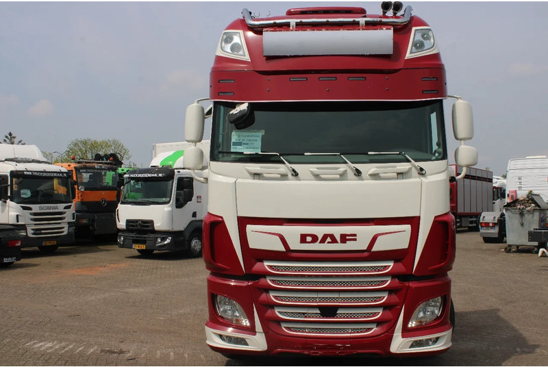 DAF XF 106.530 + euro 6 + spoiler + top truck (G314) - Tahač: obrázek 3 DAF XF 106.530 + euro 6 + spoiler + top truck (G314) - Tahač: obrázek 3