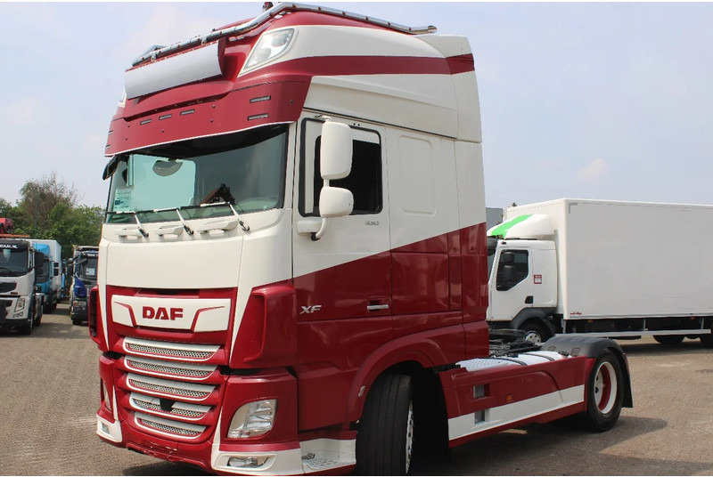 DAF XF 106.530 + euro 6 + spoiler + top truck (G314) - Tahač: obrázek 2 DAF XF 106.530 + euro 6 + spoiler + top truck (G314) - Tahač: obrázek 2