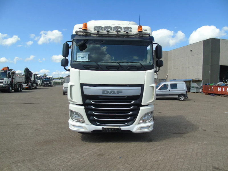 DAF XF 460 + 302KM + PTO + EURO 6 - Tahač: obrázek 5 DAF XF 460 + 302KM + PTO + EURO 6 - Tahač: obrázek 5