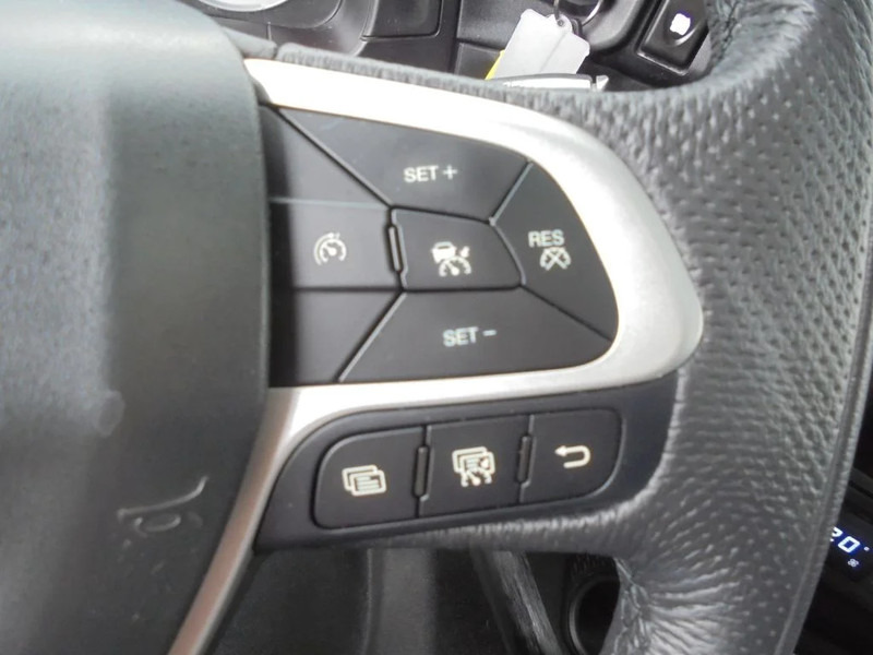 Tahač Iveco S-WAY 460+ Euro 6 + LNG + CNG + Retarder: obrázek 16 Tahač Iveco S-WAY 460+ Euro 6 + LNG + CNG + Retarder: obrázek 16