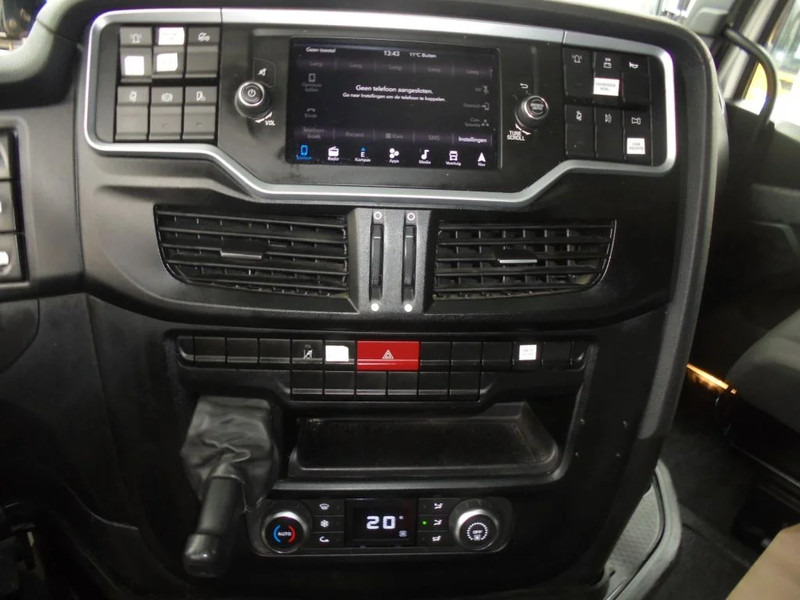 Tahač Iveco S-WAY 460+ Euro 6 + LNG + CNG + Retarder: obrázek 11 Tahač Iveco S-WAY 460+ Euro 6 + LNG + CNG + Retarder: obrázek 11