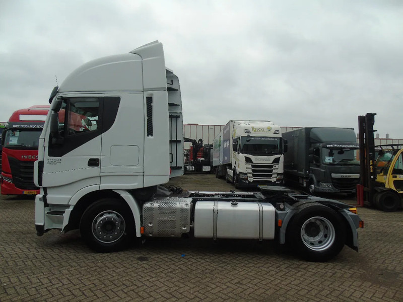 Iveco Stralis 420 + euro 6 - Tahač: obrázek 4 Iveco Stralis 420 + euro 6 - Tahač: obrázek 4