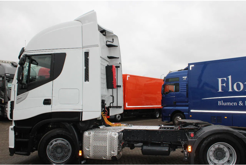 Iveco Stralis 420 + euro 6 - Tahač: obrázek 5 Iveco Stralis 420 + euro 6 - Tahač: obrázek 5