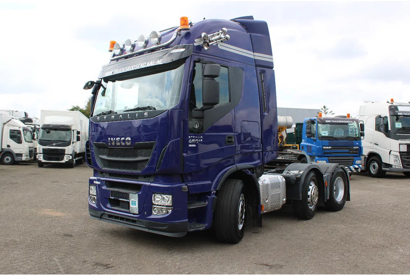 Iveco Stralis 460 + 6X2 + RETARDER + EURO 6 + SPOILERS - Tahač: obrázek 2 Iveco Stralis 460 + 6X2 + RETARDER + EURO 6 + SPOILERS - Tahač: obrázek 2