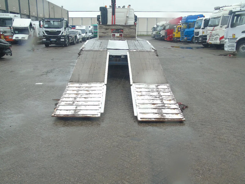 Volvo FH 460 + 8X4 + PALFINGER PK15500 + MANUAL + euro 5 - Přepravník automobilů, Auto s hydraulickou rukou: obrázek 4 Volvo FH 460 + 8X4 + PALFINGER PK15500 + MANUAL + euro 5 - Přepravník automobilů, Auto s hydraulickou rukou: obrázek 4