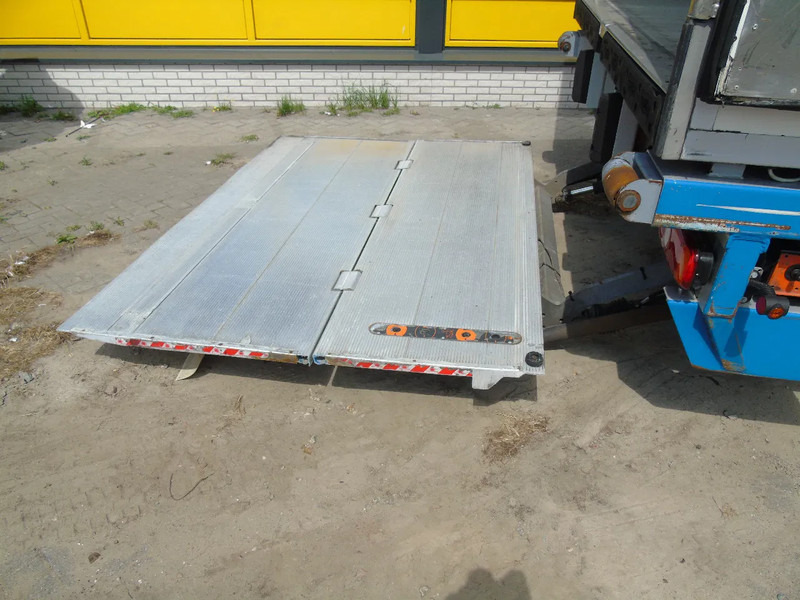 Chladírenský nákladní automobil Volvo FL 16.260 +CHEREAU + carrier + manual: obrázek 7