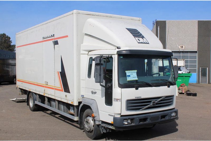 Volvo FL 6.250 +EURO 2 + MANUAL + LIFT - Skříňový nákladní auto: obrázek 2 Volvo FL 6.250 +EURO 2 + MANUAL + LIFT - Skříňový nákladní auto: obrázek 2