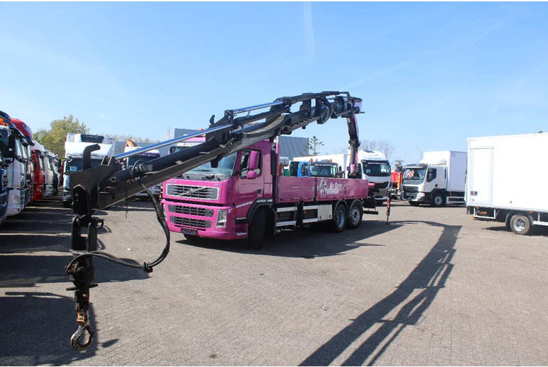 Volvo FM 370 + PALFINGER 23002 /6EXT + REMOTE + 6X2 STEERING - Auto s hydraulickou rukou: obrázek 3 Volvo FM 370 + PALFINGER 23002 /6EXT + REMOTE + 6X2 STEERING - Auto s hydraulickou rukou: obrázek 3