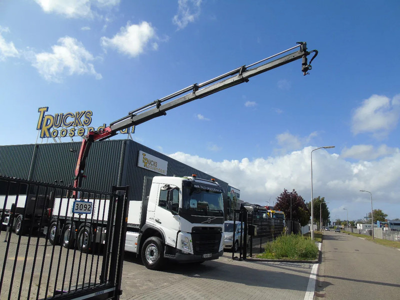 Volvo FM 460 + PALFINGER 27001-EH D 5x + 8X4 + 79.000KM/ 427HOURS CRANE + EURO 6 + REMOTE - Auto s hydraulickou rukou: obrázek 5 Volvo FM 460 + PALFINGER 27001-EH D 5x + 8X4 + 79.000KM/ 427HOURS CRANE + EURO 6 + REMOTE - Auto s hydraulickou rukou: obrázek 5