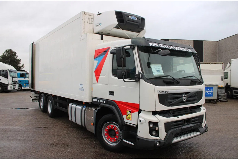 Volvo FMX 370 + EURO 5 + CARRIER + meat + 6x2 + atp - Chladírenský nákladní automobil: obrázek 2 Volvo FMX 370 + EURO 5 + CARRIER + meat + 6x2 + atp - Chladírenský nákladní automobil: obrázek 2