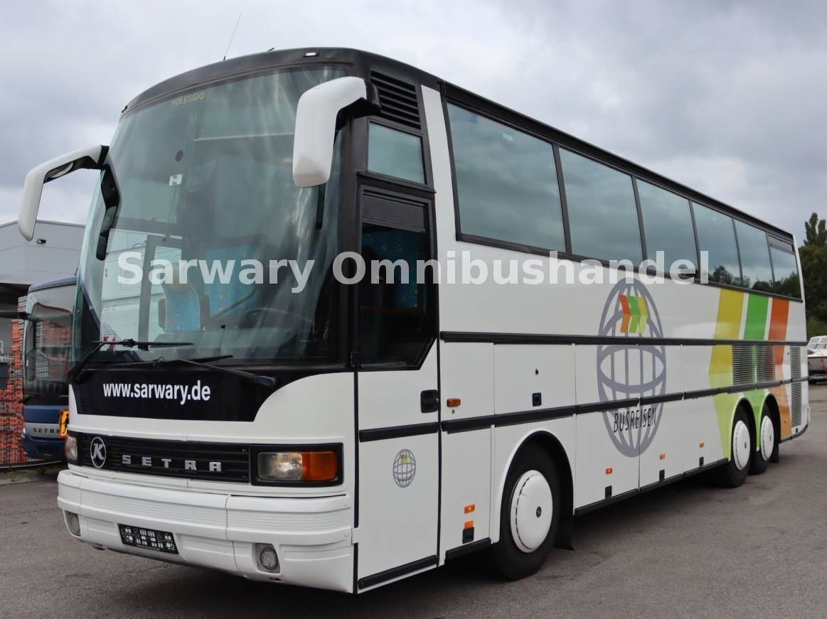 Setra 215 HDH*41 Sitze*VIP*8 Gang*Klima*WC*TV*Clubecke - Turistický autobus: obrázek 2 Setra 215 HDH*41 Sitze*VIP*8 Gang*Klima*WC*TV*Clubecke - Turistický autobus: obrázek 2