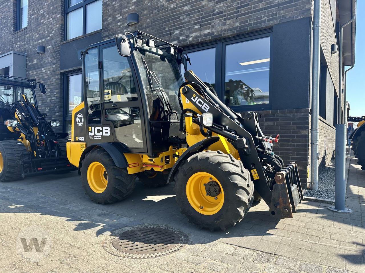 JCB 403 AGRI - Kloubový nakladač: obrázek 1 JCB 403 AGRI - Kloubový nakladač: obrázek 1