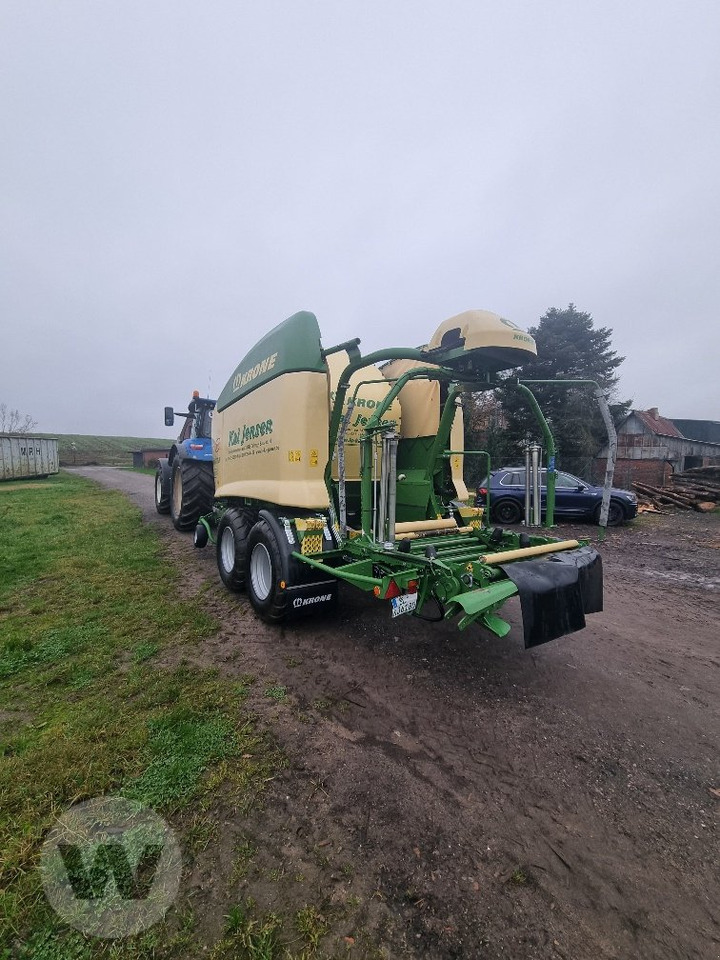 Krone Comprima CV 150 XC - Lis na válcové balíky: obrázek 4 Krone Comprima CV 150 XC - Lis na válcové balíky: obrázek 4