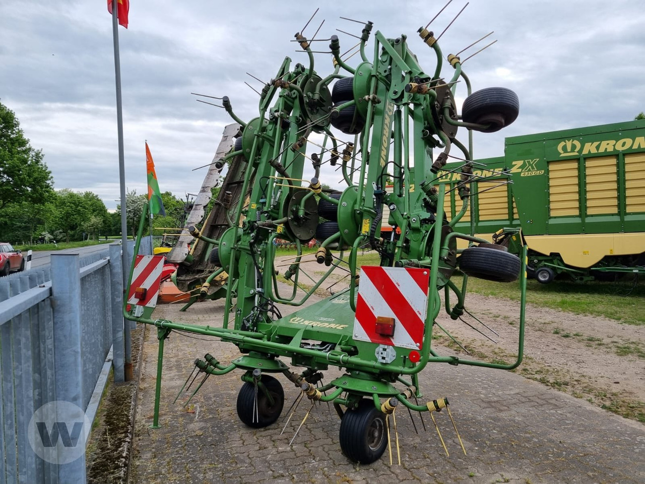 Krone KW 11.22/10 - Obraceč/ Shrnovač: obrázek 3 Krone KW 11.22/10 - Obraceč/ Shrnovač: obrázek 3