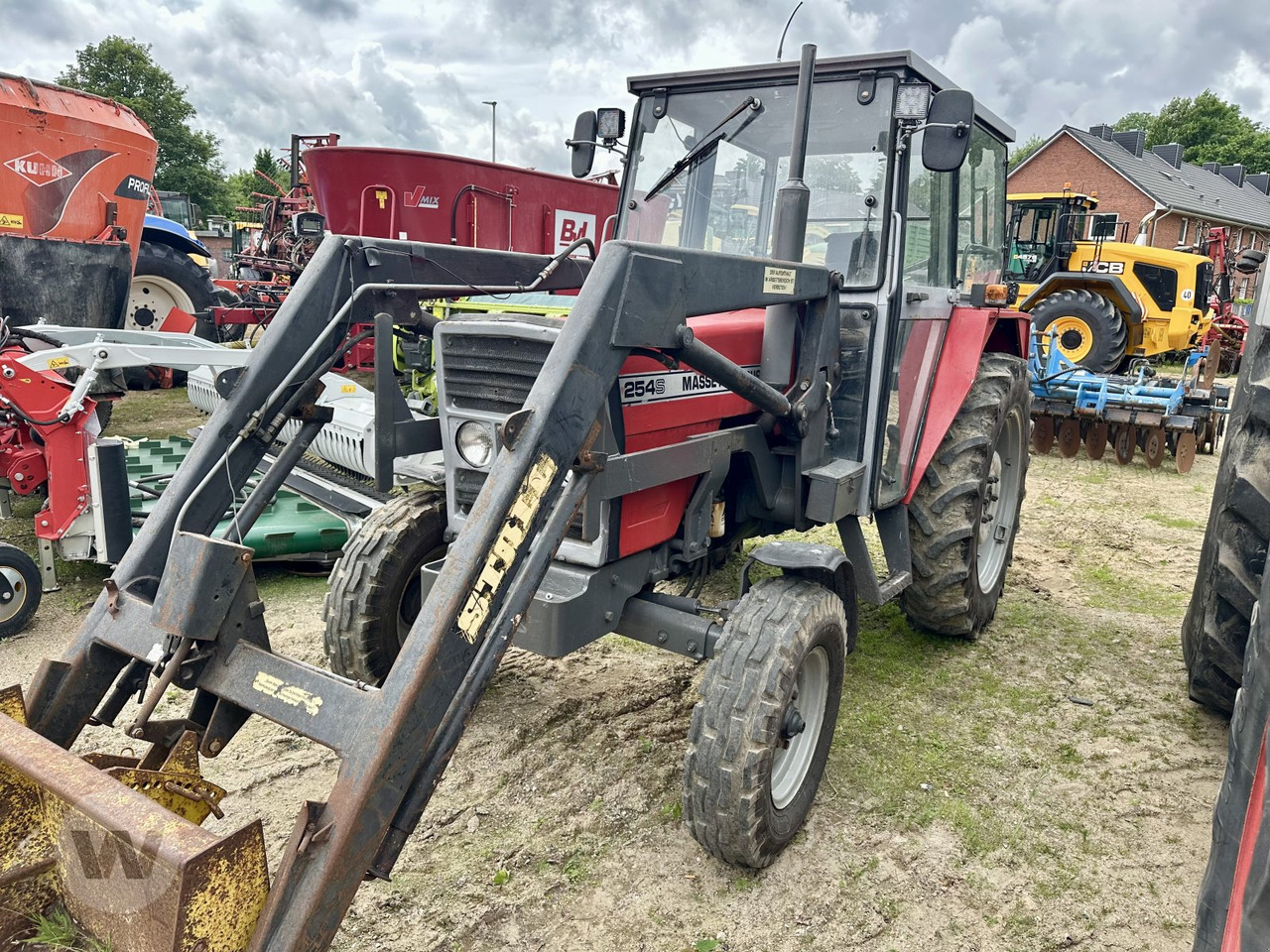 Massey Ferguson 254S - Traktor: obrázek 2 Massey Ferguson 254S - Traktor: obrázek 2
