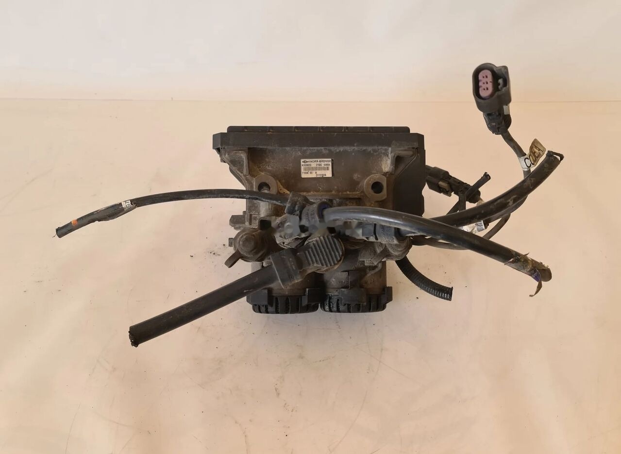 Knorr-Bremse K020022 21122035 Volvo FH FM truck - Brzdový ventil pro Nákladní auto: obrázek 1 Knorr-Bremse K020022 21122035 Volvo FH FM truck - Brzdový ventil pro Nákladní auto: obrázek 1