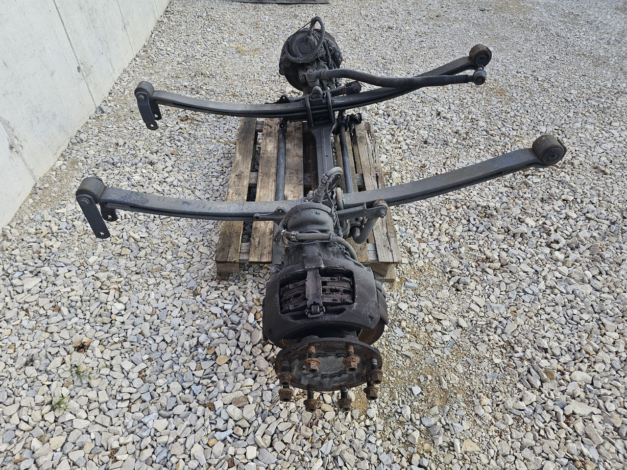 MERCEDES ATEGO MP4 12.XXX EURO 6 / COMPLETE FRONT AXLE - Přední náprava: obrázek 3 MERCEDES ATEGO MP4 12.XXX EURO 6 / COMPLETE FRONT AXLE - Přední náprava: obrázek 3