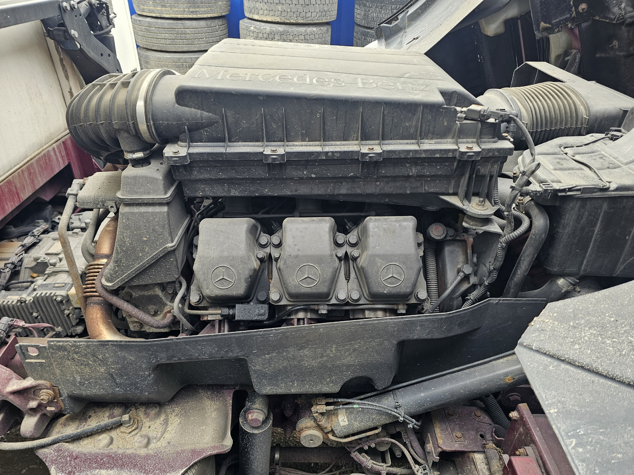 MERCEDES-BENZ ACTROS MP3/ OM501LA V6 / COMPLETE ENGINE / TOP CONDITION: 565k KM!! - Motor: obrázek 2 MERCEDES-BENZ ACTROS MP3/ OM501LA V6 / COMPLETE ENGINE / TOP CONDITION: 565k KM!! - Motor: obrázek 2