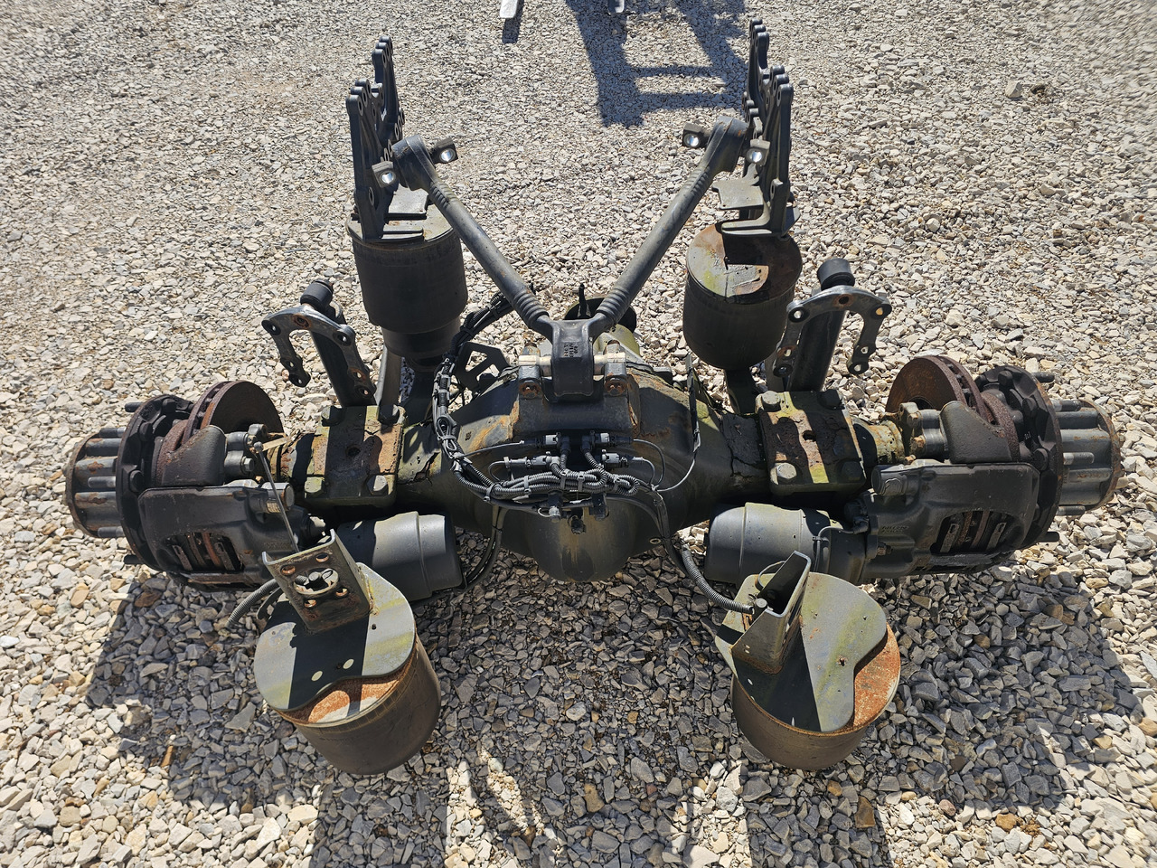 MERCEDES-BENZ ACTROS MP4 / COMPLETE REAR AXLE / R440 /RATIO: 2.733 - Zadní náprava: obrázek 5 MERCEDES-BENZ ACTROS MP4 / COMPLETE REAR AXLE / R440 /RATIO: 2.733 - Zadní náprava: obrázek 5