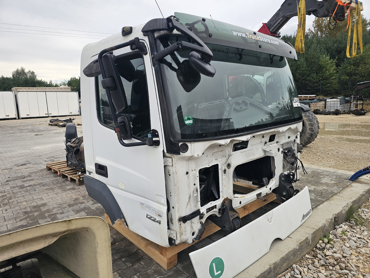 MERCEDES-BENZ ATEGO EURO 6 / CABINE - Kabina: obrázek 3 MERCEDES-BENZ ATEGO EURO 6 / CABINE - Kabina: obrázek 3