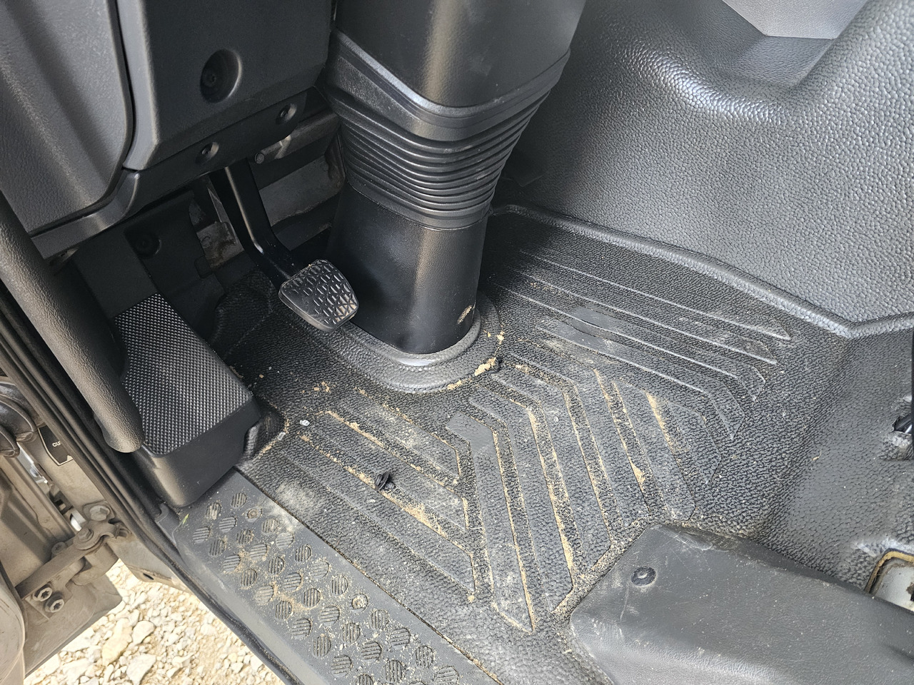 MERCEDES-BENZ ATEGO MP4 EURO 6 / DASHBOARD - RHD to LHD SWITCH SET - Palubní deska: obrázek 5 MERCEDES-BENZ ATEGO MP4 EURO 6 / DASHBOARD - RHD to LHD SWITCH SET - Palubní deska: obrázek 5