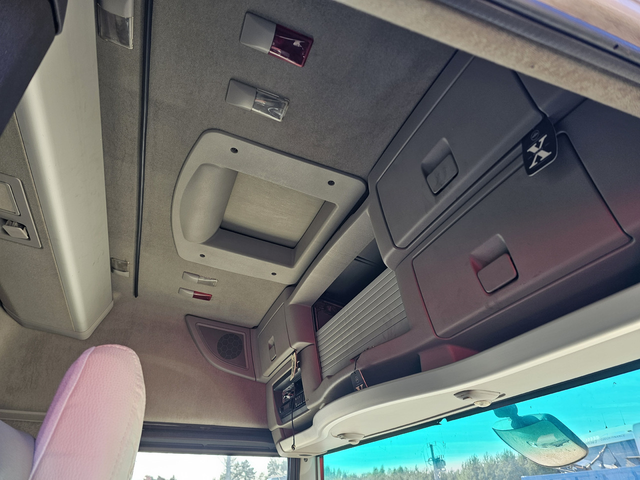 Kabina RENAULT MAGNUM DXI VEGA LIFT / COMPLETE CABINE: obrázek 8