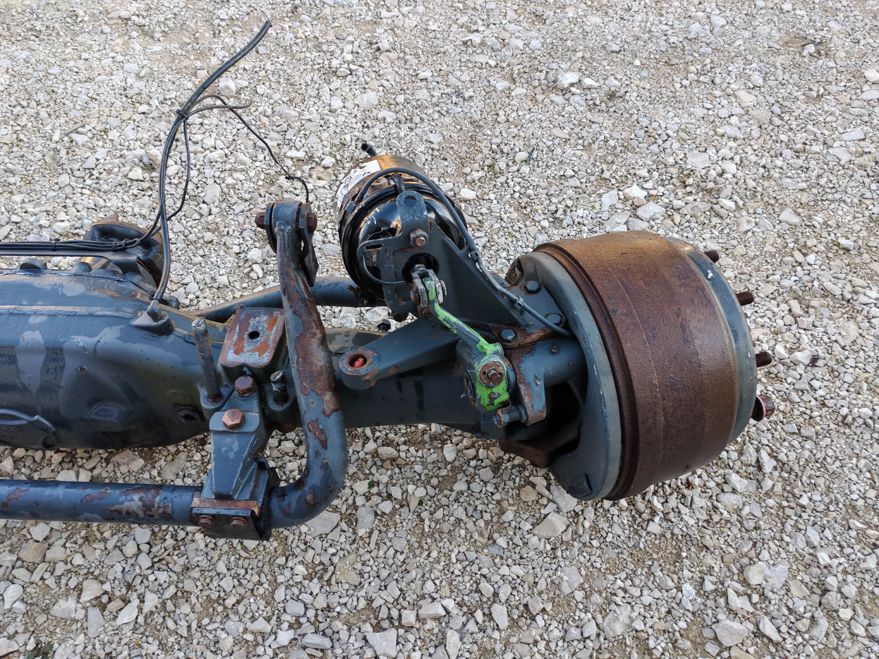 SCANIA P, R, G 4x4 6x6 / FRONT DRIVE AXLE / RP736 RATIO:1.35 / 2591676 - Přední náprava: obrázek 4 SCANIA P, R, G 4x4 6x6 / FRONT DRIVE AXLE / RP736 RATIO:1.35 / 2591676 - Přední náprava: obrázek 4