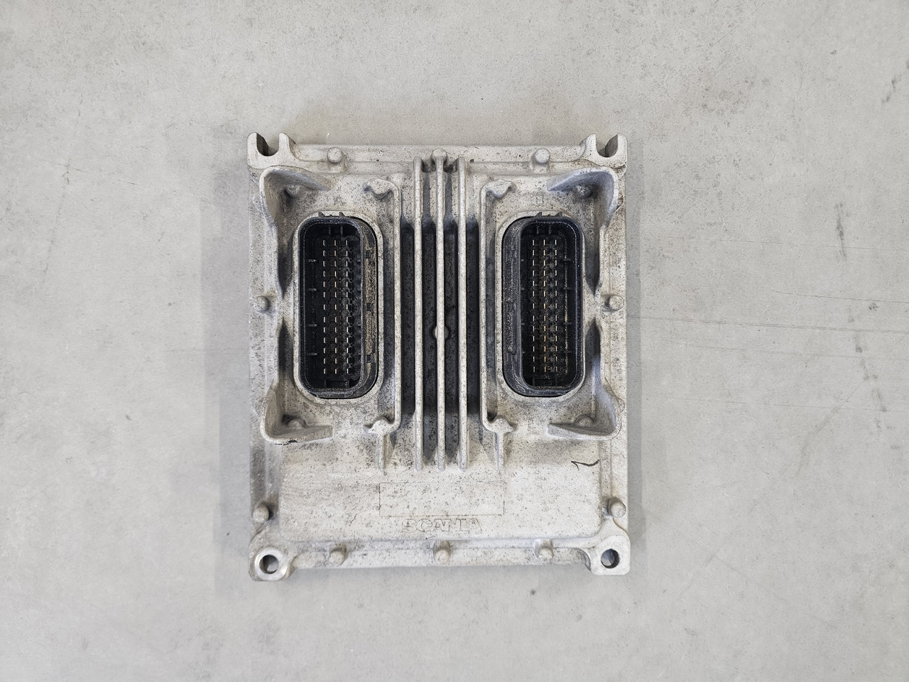 SCANIA R450 EURO 6 / CMS1 CONTROL UNIT / 2660726 - Řídicí blok: obrázek 2 SCANIA R450 EURO 6 / CMS1 CONTROL UNIT / 2660726 - Řídicí blok: obrázek 2