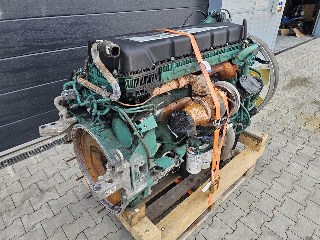 VOLVO D11K 460 EUVI / 2022 / COMPLETE ENGINE - Motor: obrázek 2 VOLVO D11K 460 EUVI / 2022 / COMPLETE ENGINE - Motor: obrázek 2