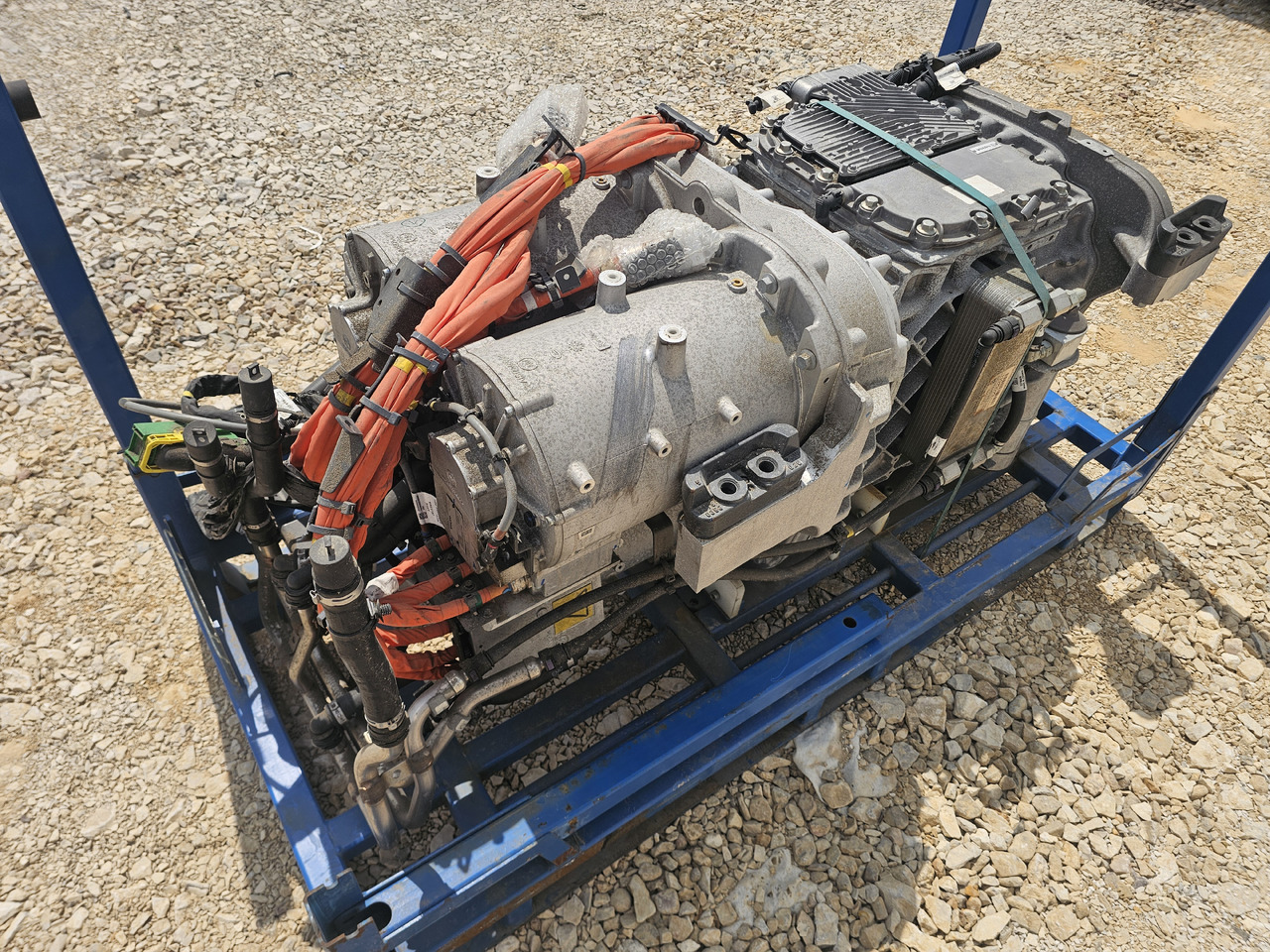 VOLVO ELECTRIC ENGINE / NEM3 / EPT2412 / FH FM ELECTRIC - Motor: obrázek 5 VOLVO ELECTRIC ENGINE / NEM3 / EPT2412 / FH FM ELECTRIC - Motor: obrázek 5