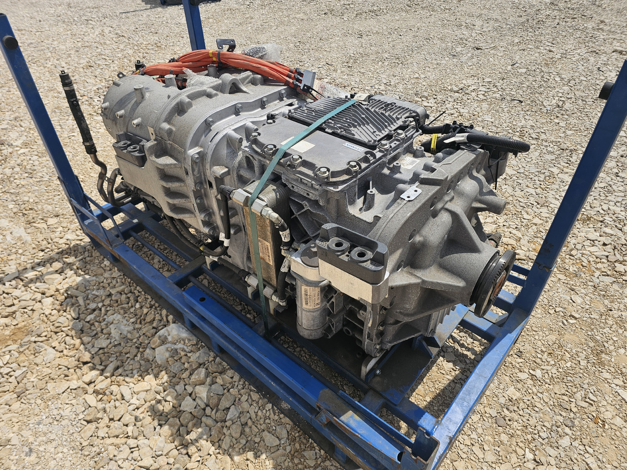 VOLVO ELECTRIC ENGINE / NEM3 / EPT2412 / FH FM ELECTRIC - Motor: obrázek 4 VOLVO ELECTRIC ENGINE / NEM3 / EPT2412 / FH FM ELECTRIC - Motor: obrázek 4