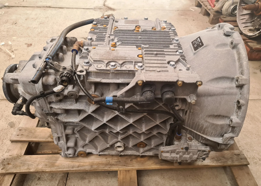 VOLVO GEARBOX / AT2412D / WORLDWIDE DELIVERY - Převodovka: obrázek 4 VOLVO GEARBOX / AT2412D / WORLDWIDE DELIVERY - Převodovka: obrázek 4