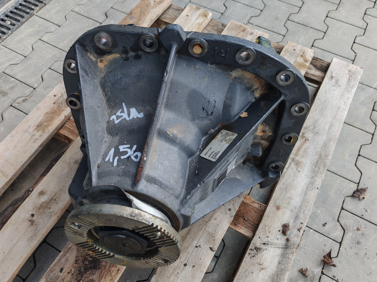VOLVO RTH2610B / DS70H / RATIO: 1.56 16x25 / DIFFERENTIAL / NEW - Zadní náprava: obrázek 2 VOLVO RTH2610B / DS70H / RATIO: 1.56 16x25 / DIFFERENTIAL / NEW - Zadní náprava: obrázek 2