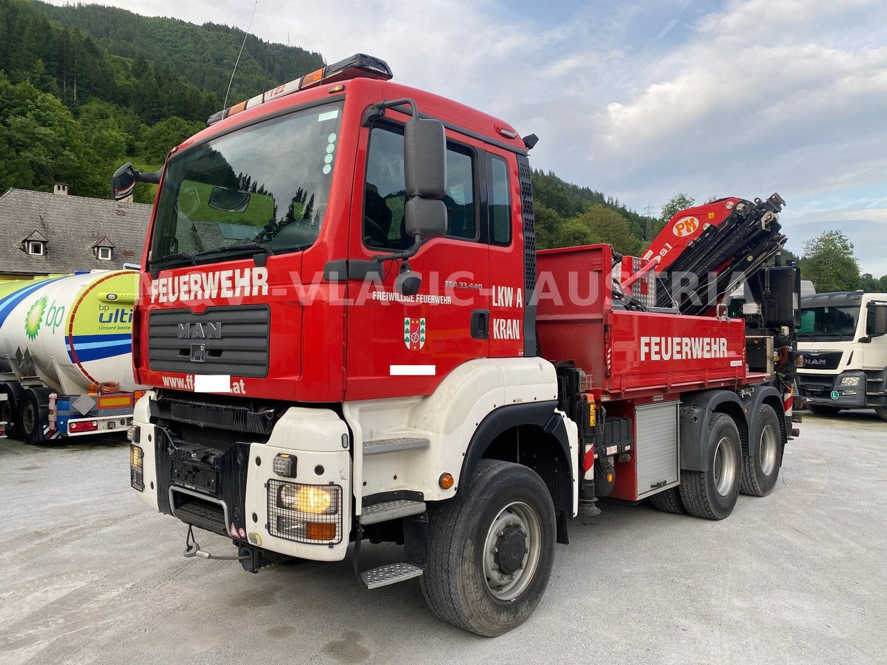 MAN 33.440 6x6 KRAN PM27 und Frontseilwinde 60lm - Nákladní automobil valníkový/ Plošinový, Auto s hydraulickou rukou: obrázek 1 MAN 33.440 6x6 KRAN PM27 und Frontseilwinde 60lm - Nákladní automobil valníkový/ Plošinový, Auto s hydraulickou rukou: obrázek 1