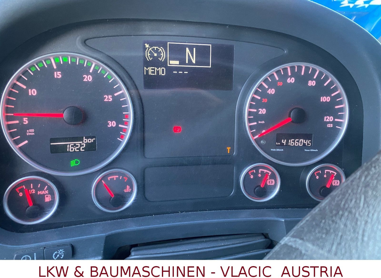 MAN TGL 12.240 - Plachtový nákladní auto: obrázek 5 MAN TGL 12.240 - Plachtový nákladní auto: obrázek 5